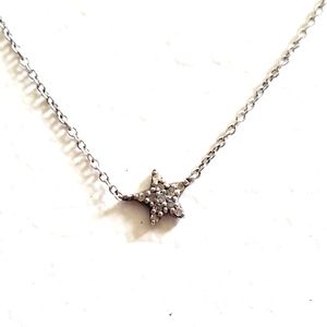 La Soula Sterling Dimond Star Necklace
